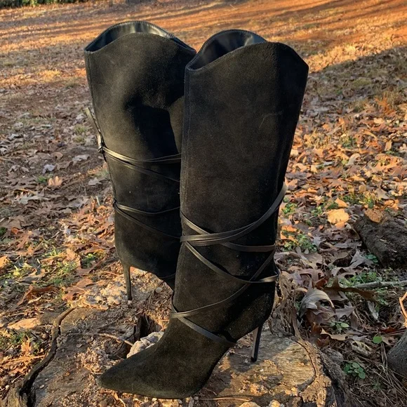 Schutz
Maryana Lace Cow Suede Boot - Picture 8 of 16